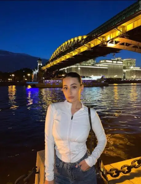 Juliet Parker (5).jpg